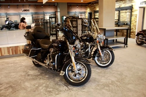Dàn moto harley- davidson model 2014 khoe dáng ở sài gòn