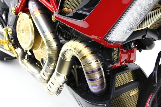 Ducati diavel dvc 4 xứng danh siêu phẩm
