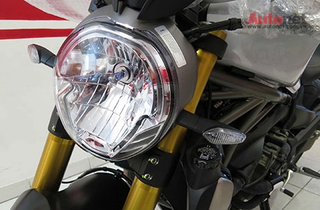 Ducati monster 1200s xuất hiện tại việt nam