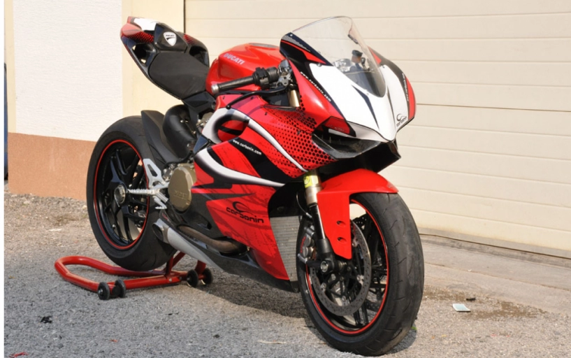 Ducati panigale 1199 by carbonin