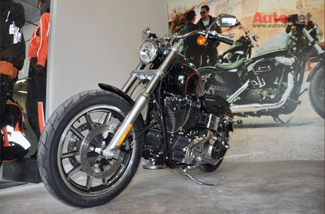 Harley-davidson việt nam tung ra ba mẫu xe mới nhất năm 2014