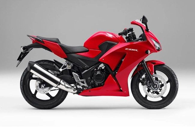 Honda cbr250 2015 động cơ mạnh mẽ hơn cùng diện mạo mới