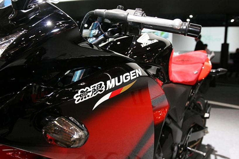 Honda cbr250r mugen edition