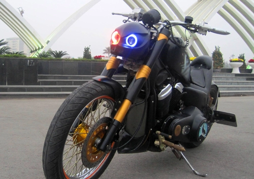 Honda cruiser độ phong cách bumblebee transformer tại hà nội