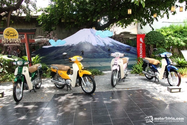 Honda giới thiệu super cub 2014 tại thái lan