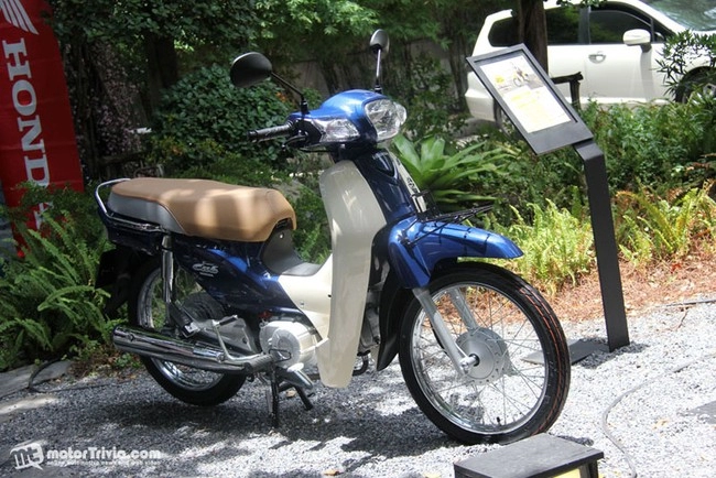 Honda giới thiệu super cub 2014 tại thái lan