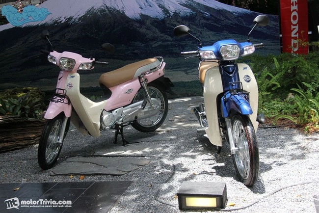 Honda giới thiệu super cub 2014 tại thái lan