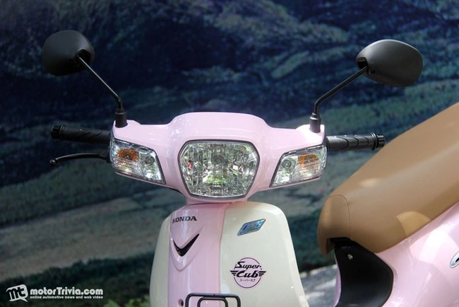 Honda giới thiệu super cub 2014 tại thái lan