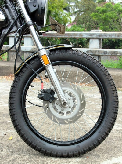 Honda gl max độ tracker