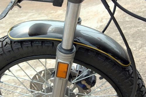 Honda gl max độ tracker