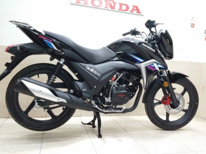 Honda x-150 bulleting thêm chút sôi động xe côn tay