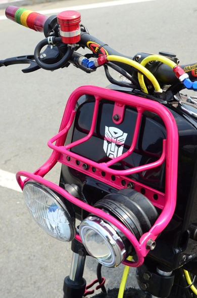 Honda zoomer phong cách transformers