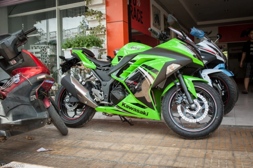 Kawasaki ninja abs 300 2014 đã có mặt tại việt nam