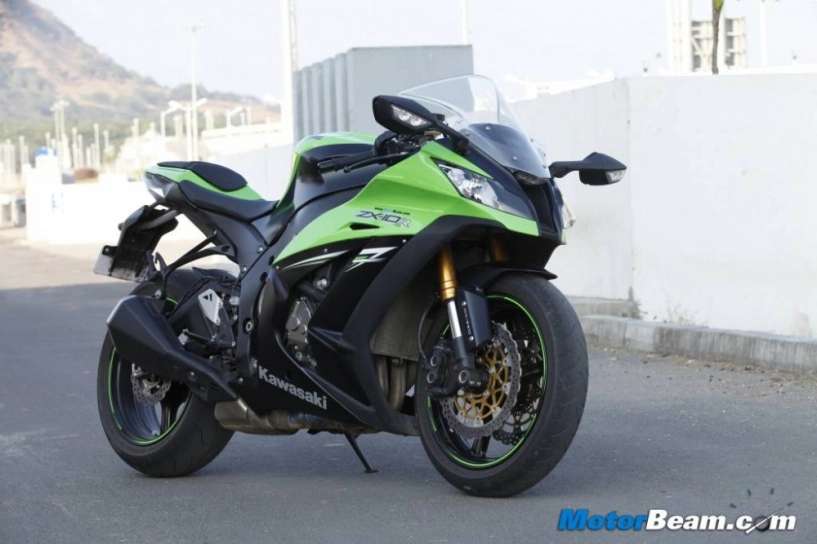 Kawasaki ninja zx-10r gã ninja thể hiện chất mạnh mẽ