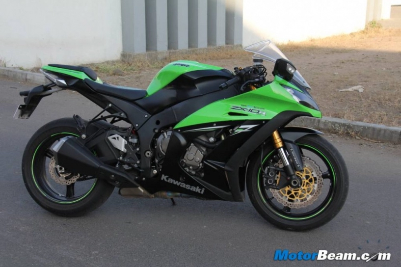 Kawasaki ninja zx-10r gã ninja thể hiện chất mạnh mẽ