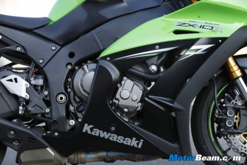 Kawasaki ninja zx-10r gã ninja thể hiện chất mạnh mẽ