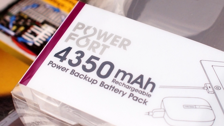 Khui hộp power fort 4350mah pin dự trữ mới giá mềm hơn từ cooler master