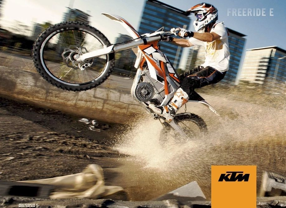 Ktm freeride e cào cào chạy điện thân thiện