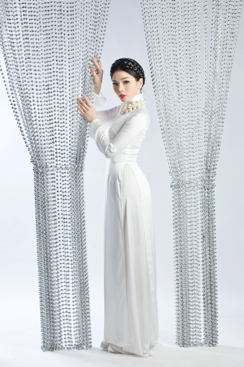 Lệ quyên đằm thắm tuổi 32