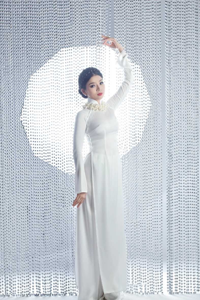 Lệ quyên đằm thắm tuổi 32