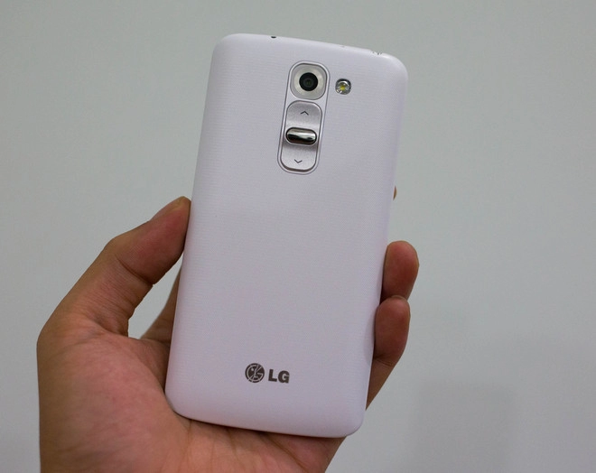 Lg g2 mini với giá 74 triệu ở việt nam