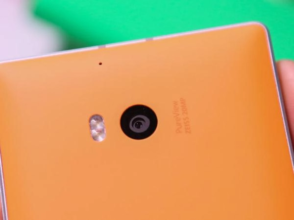 Lumia 930 sẵn sàng thay thế 920