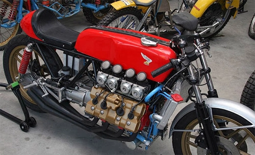 Môtô động cơ v8 morbidelli 850