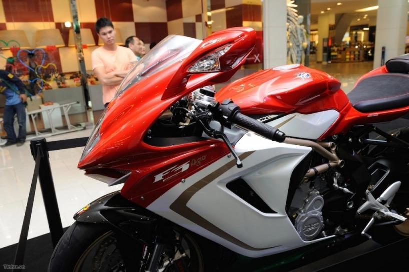 Mv agusta f3 800 ago siêu môtô chỉ có 300 chiếc trên thế giới