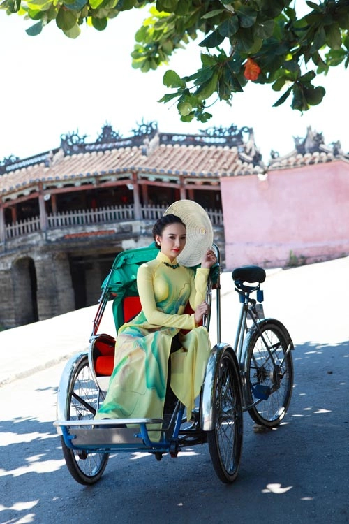 Ngọc diễm mỏng manh như tơ