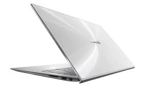 Những sản phẩm nào có trong trong expo 2014 của asus