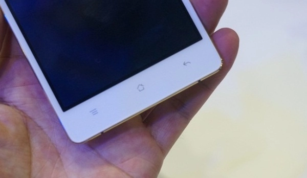 Oppo r5 liệu có bị soán ngôi điện thoại mỏng nhất thế giới