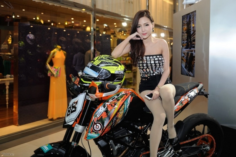 Pg tại bangkok motorbike festival 2014