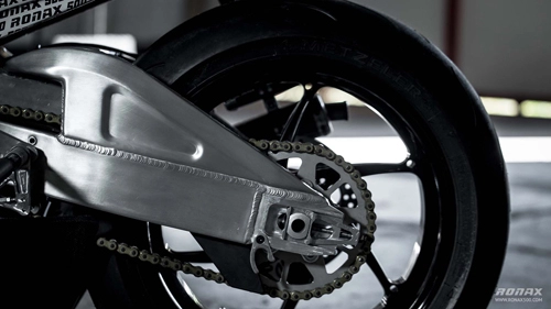 Ronax 500 siêu môtô thương mại giá hơn 35 tỷ đồng