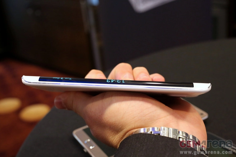 Samsung galaxy note edge có gì đặc biệt