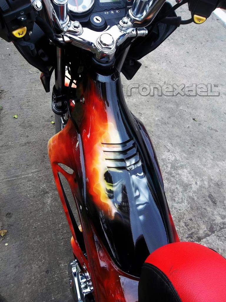 Suzuki raider cực ngầu với phong cách ghost rider