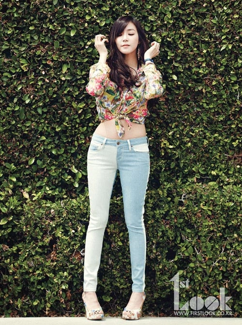 Tiffany snsd khoe đường cong dưới nắng hè rực rỡ