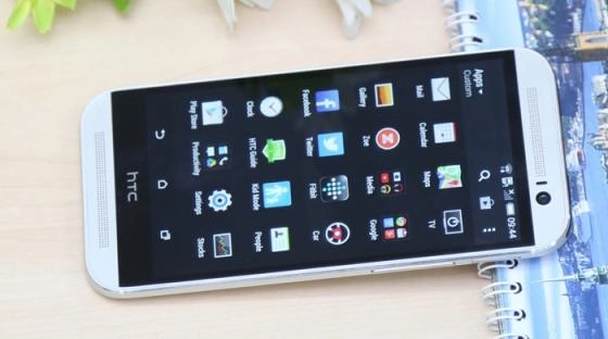 Trên htc one m8 là giao diện sense 6 phong cách