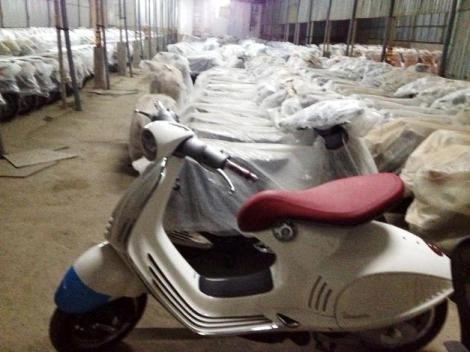 Vespa 946 và mức độ chịu chơi chịu chi của người việt