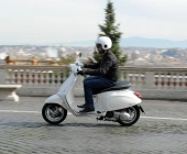 Vespa sprint 2014 chính thức trình làng với 3 phiên bản động cơ