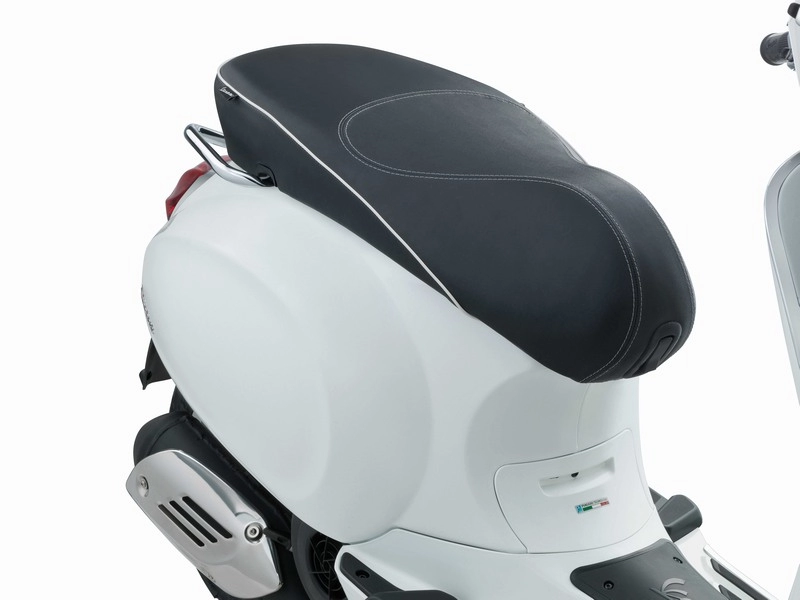 Vespa sprint có mặt tại tphcm giá 718 triệu đồng