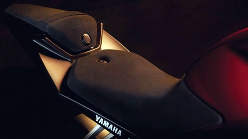 Yamaha mt-125 - đối thủ của ktm duke 125