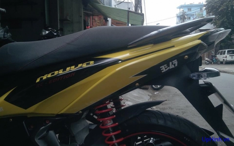 Yamaha nouvo sx sơn phối màu atm