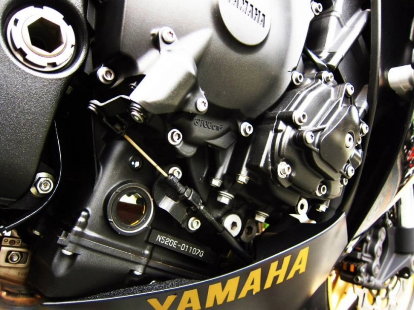 Yamaha r1 hổ báo nhất trường mẫu giáo