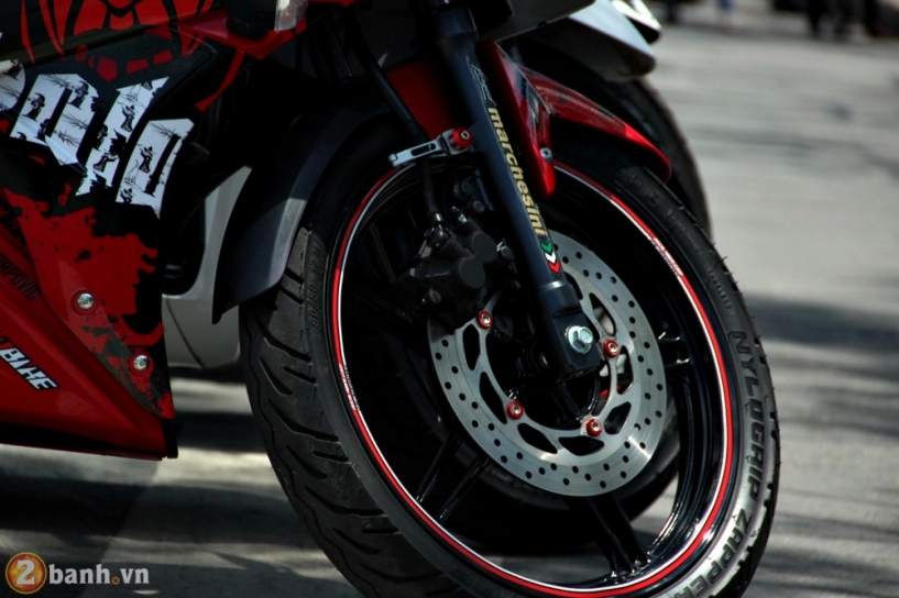 Yamaha r15 tem đấu hầm hố tại sài gòn