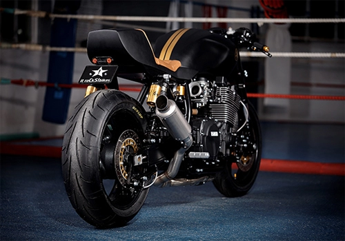 Yamaha xjr1300 stealth độ cafe racer với cảm hứng từ chiến đấu cơ