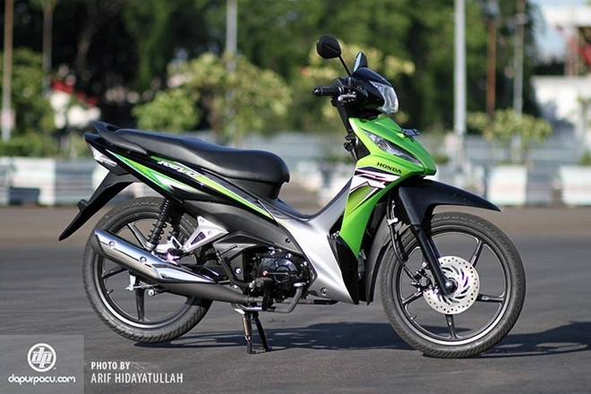 Ảnh chi tiết xe số phun xăng điện tử honda revo fi 2014