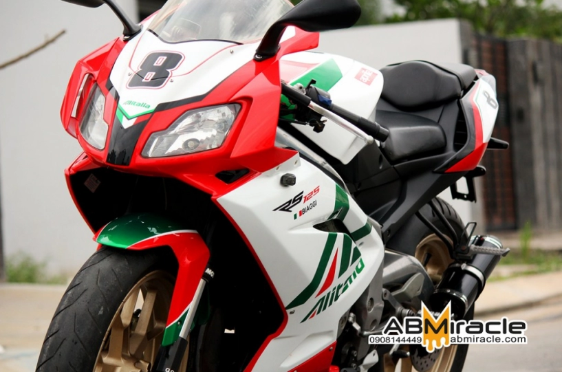 Aprillia rs125 - ông vua đương đua phân khuc 125cc