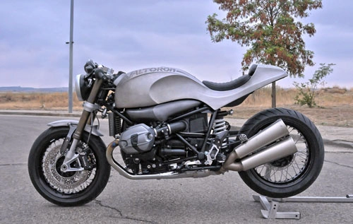 Bmw r ninet độ cafe racer vô cùng hầm hố