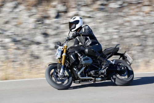 Bmw r1200r nâng cấp toàn diện với phiên bản 2015