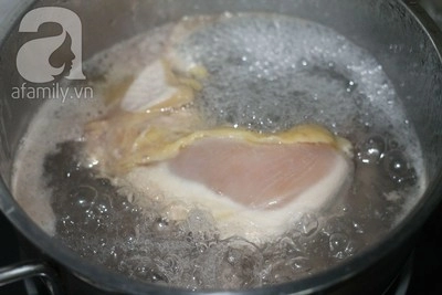 Cách nấu súp gà nhanh gọn mà bổ dưỡng